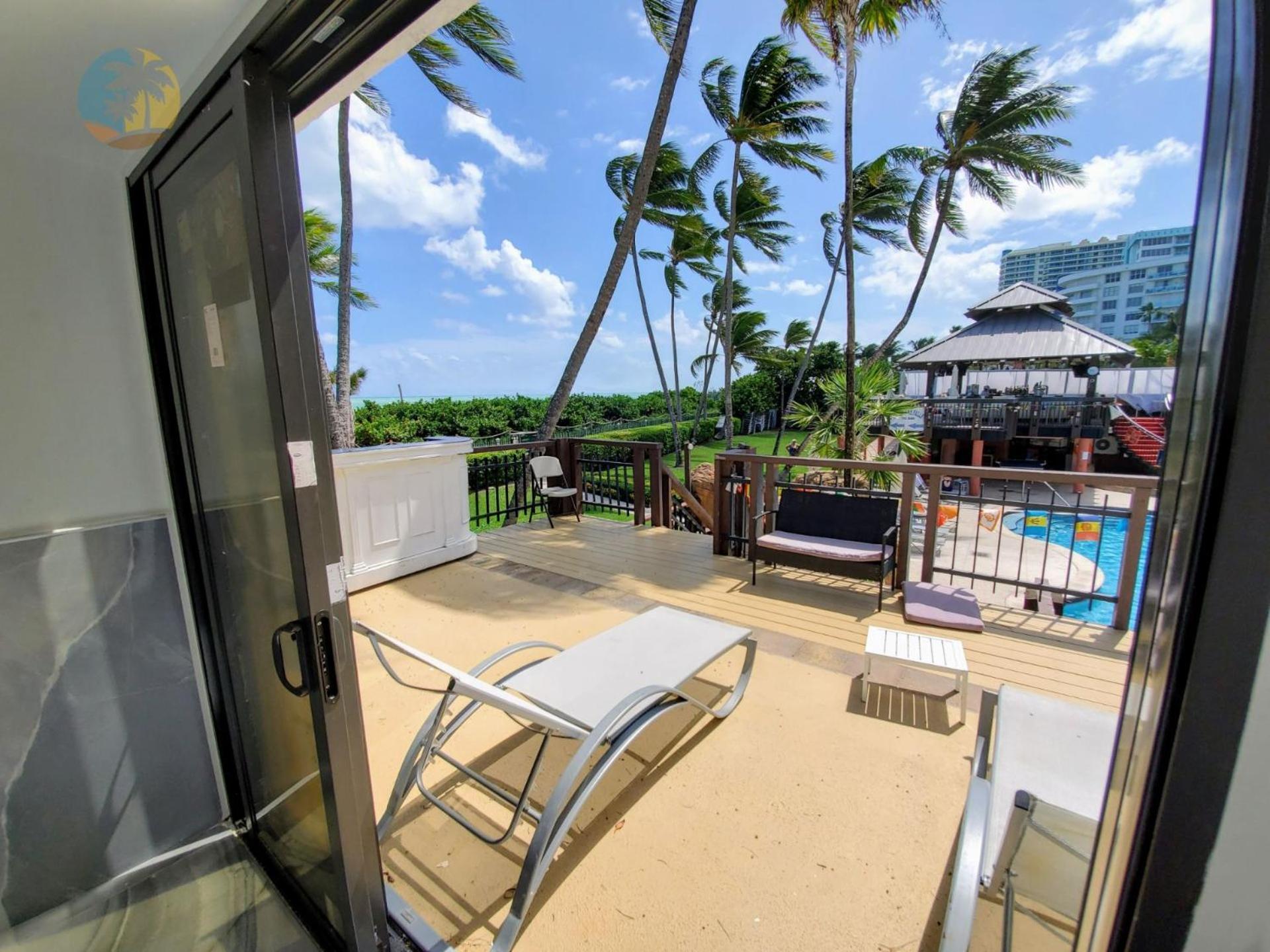 Deluxe Beach Resort - Hora Rentals Miami Beach Kültér fotó